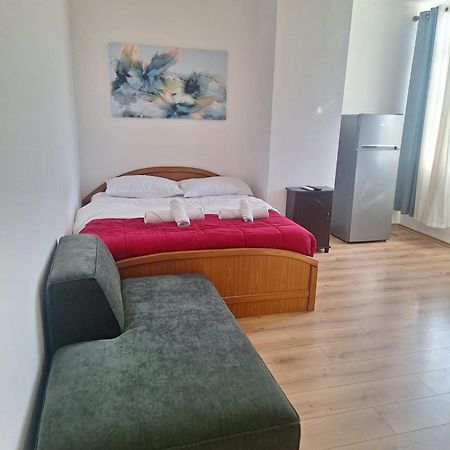 Albania Apartment Comfort Near Tirana City Center Exterior foto